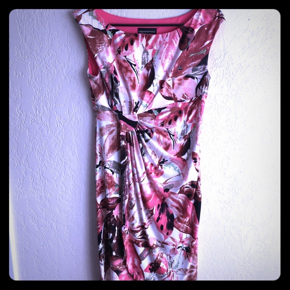 🍀 10 for $25.00 floral dress - Picture 5 of 8